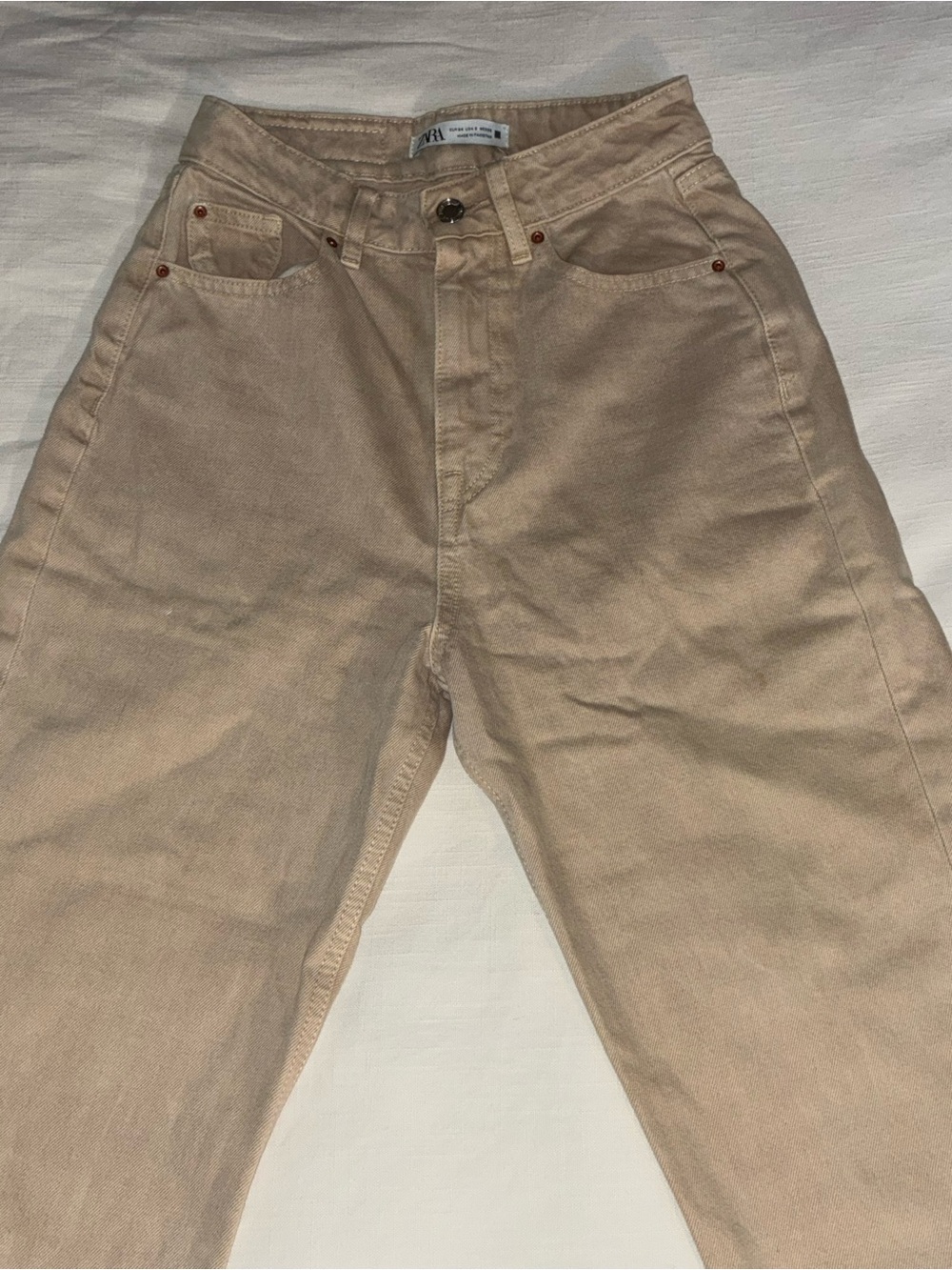 ZARA Women's Beige High-Rise Denim Jeans